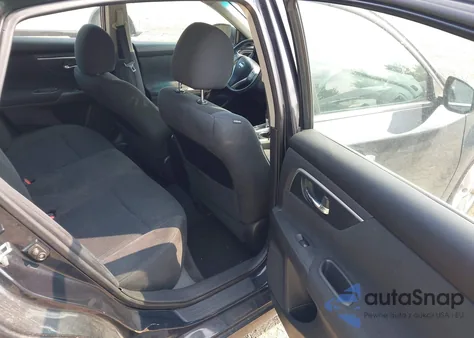 2015 Nissan Altima 2.5 Sv from USA, damaged, VIN 1N4AL3AP1FC116927